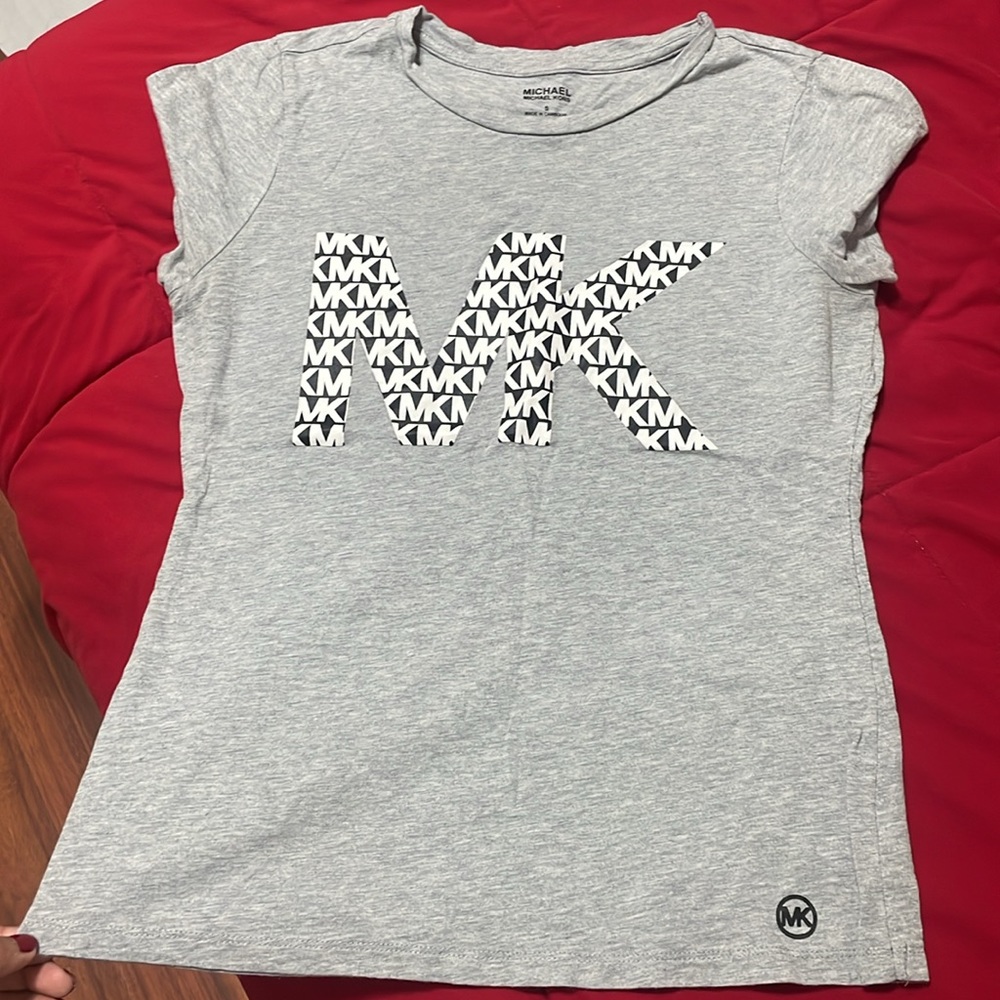 Michael kors tshirt
